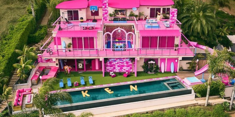 Ahora puedes alquilar la mansión de Barbie en Airbnb | Viajes | VIU