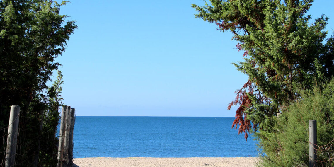 La playa de Huelva que recomiendan como mejor destino para veranear sin salir de España