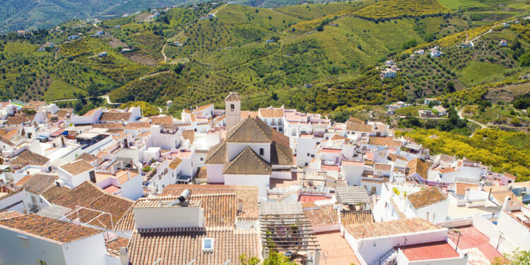 Por qué Frigiliana es el secreto rural mejor guardado de Málaga