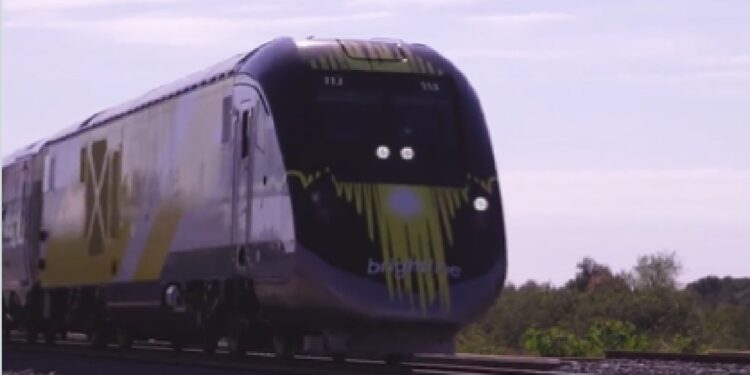 Ya se podrá viajar en el tren de alta velocidad Miami-Orlando