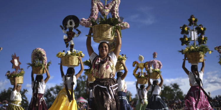 Guelaguetza llega a CDMX