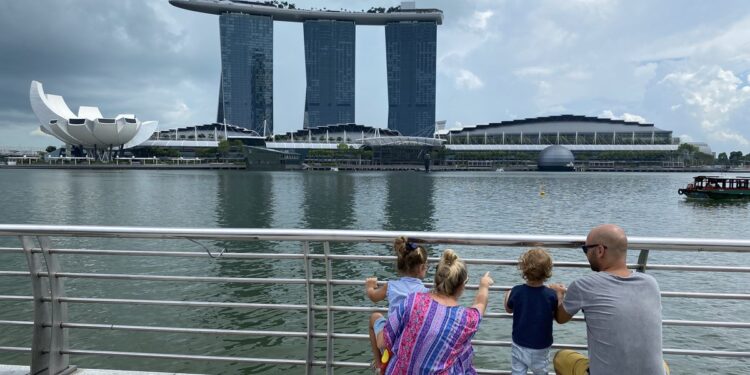 Guía para viajar a Singapur con niños: consejos para llegar y atracciones imprescindibles | El Viajero