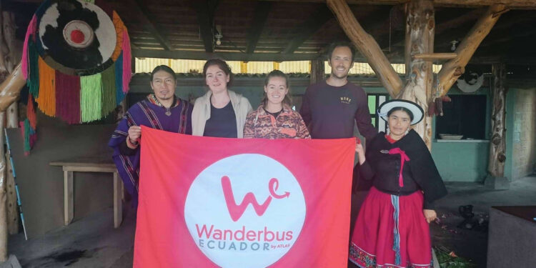 ¿Cómo visitar Ecuador en bus y de manera flexible? WanderBus