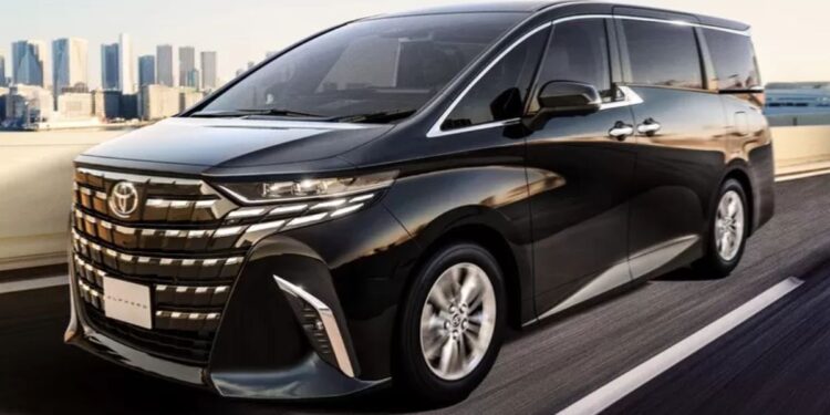 TOYOTA-MINIVANS-2024