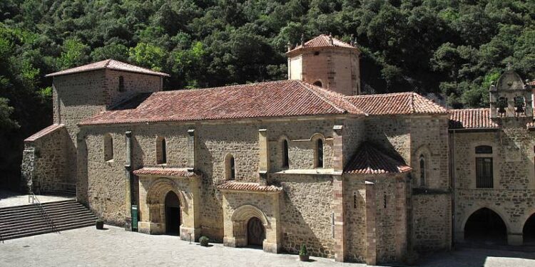 Auge del turismo religioso: viajes y experiencia espiritual