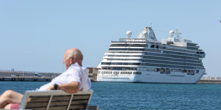 La Asociación Turismo de Cruceros de Alicante y MSC renuevan su convenio de colaboración