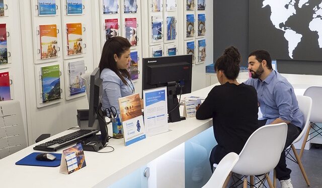 La Junta regula la actividad de las agencias de viajes para ofrecer garantías y cubrir los costes de posibles incidentes – Valladolid Plural