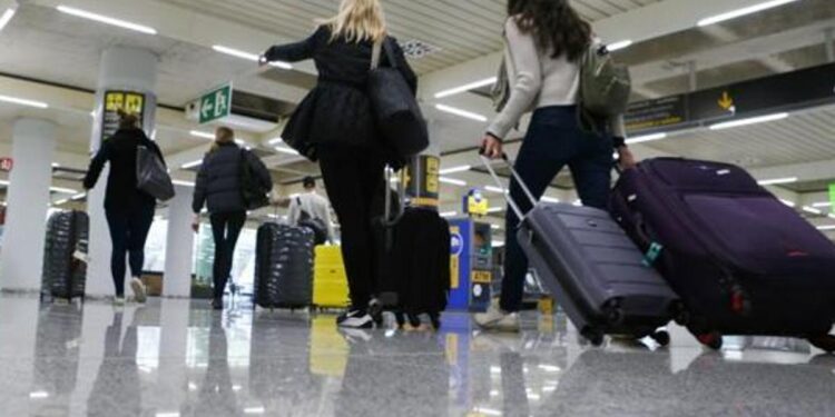 Las agencias de viajes pierden un 40 % de ventas por el 23J