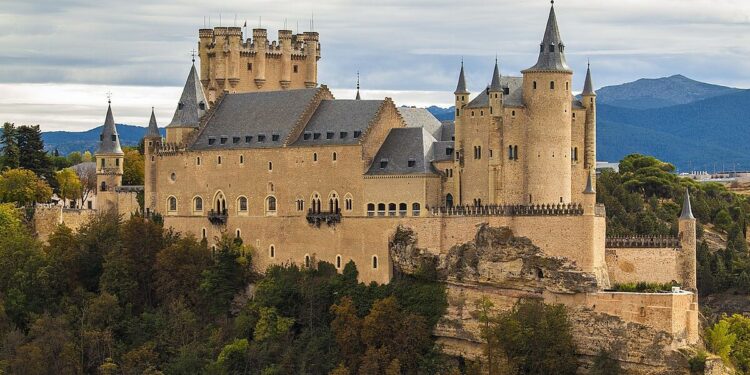 Los 10 castillos medievales más bonitos y visitables de España