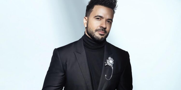 Luis Fonsi será el padrino de un nuevo crucero que recorrerá el Caribe