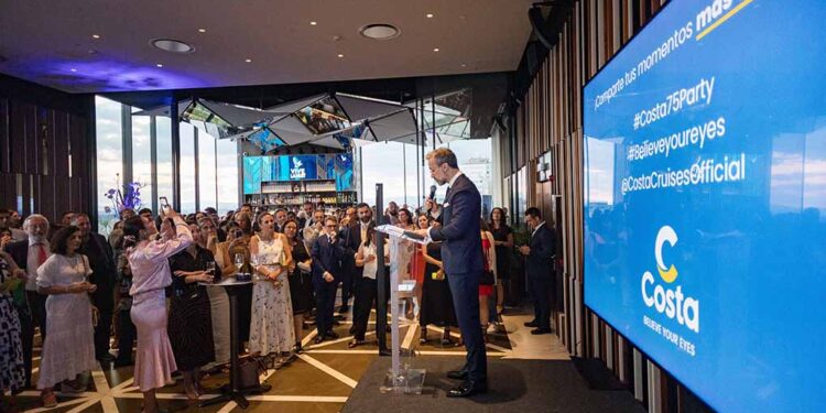 Mario Zanetti declaró que “estamos muy orgullosos y emocionados de ser una compañía que ha llevado a millones de huéspedes por todo el mundo”.