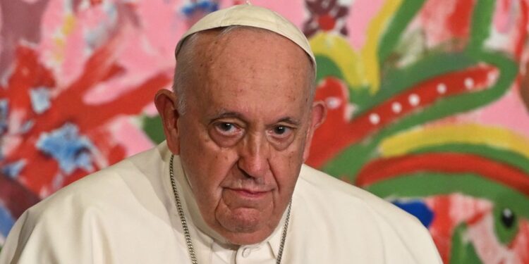 Papa Francisco se somete a exámenes médicos de rutina; informa El Vaticano