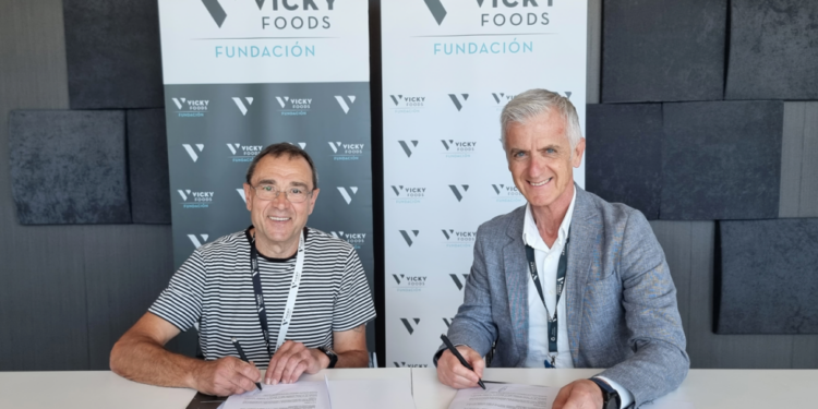 La Fundación Vicky Foods y el Circuit de Curses Populars Safor-Valldigna firman un acuerdo de colaboración