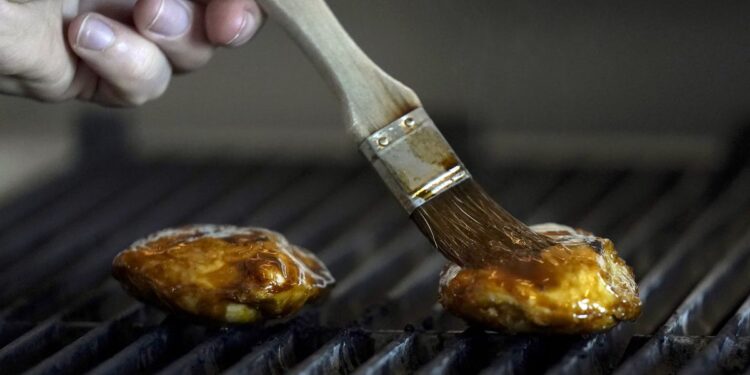 Cultivan carne de pollo a partir de células en un laboratorio: ¿Usted se la comería?