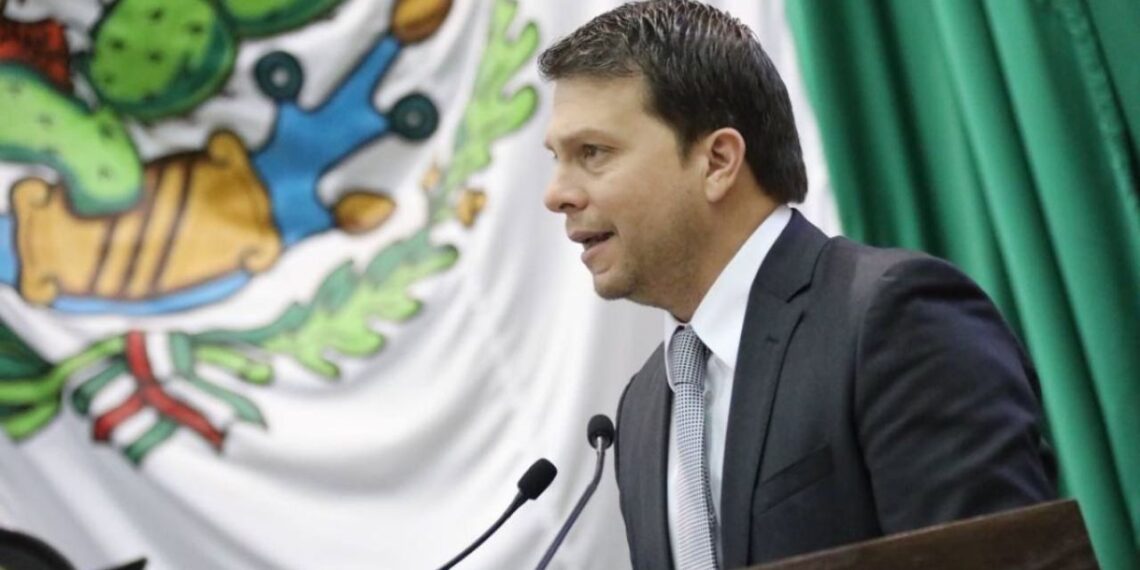 "No era, ni es del PAN": René Cantú se deslinda de relación con Denisse Ahumada