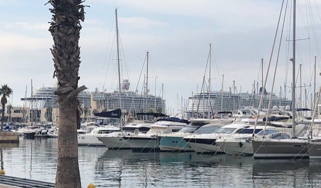 La Asociación Turismo de Cruceros de Alicante y MSC renuevan su convenio de colaboración