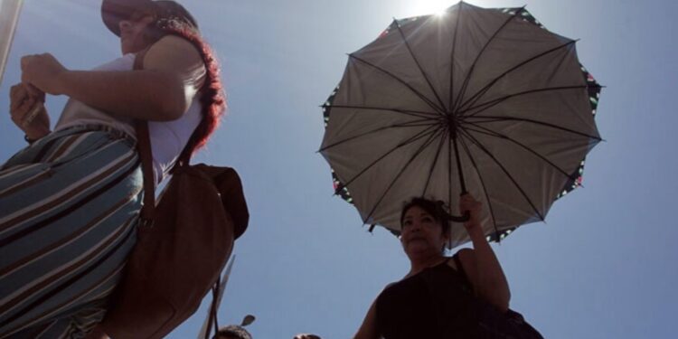 Tercera onda de calor afecta con temperaturas máximas de 40 a 45°C en 22 estados de México