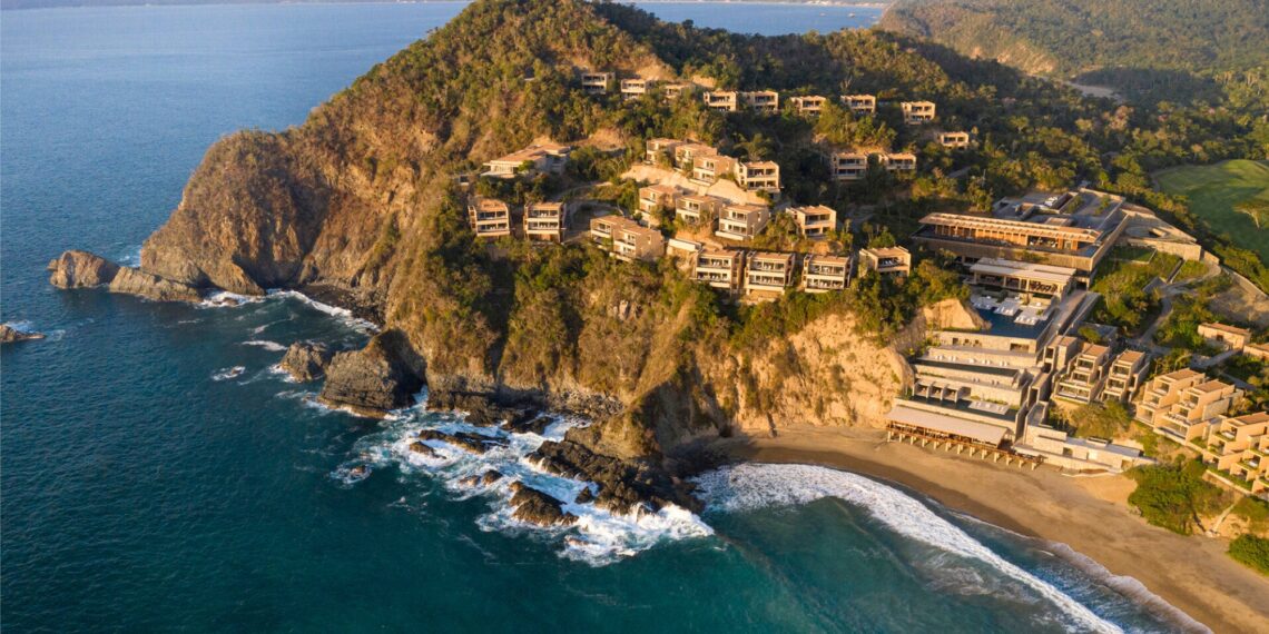 Four Seasons Resort Tamarindo, el auténtico paraíso del Pacífico mexicano
