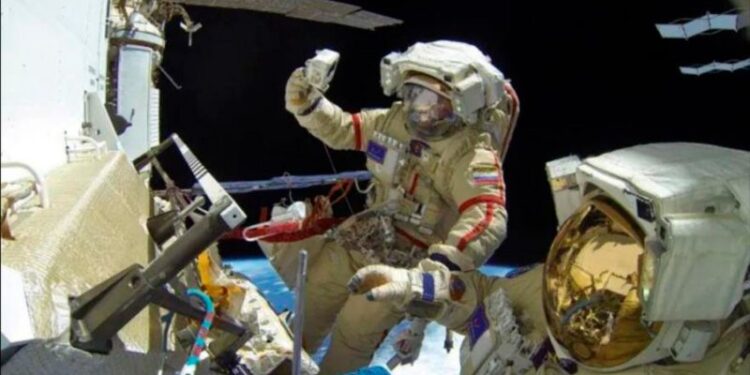 Científicos revelan cómo los viajes espaciales afectan al cerebro humano