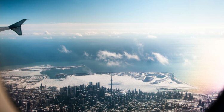 Así es como ha crecido la conectividad aérea internacional de Colombia