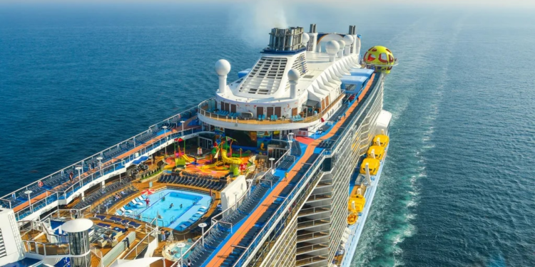 El CRUCERO más grande del mundo ya tiene fecha de INAUGURACIÓN: CUÁNTO costarán las habitaciones