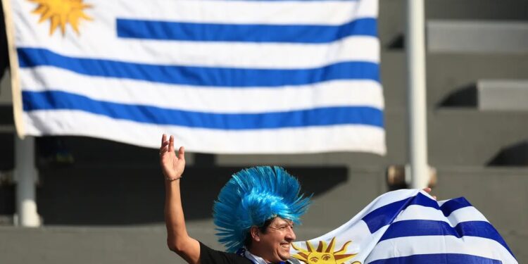 Los hinchas uruguayos agotan los viajes a la Argentina para presenciar la final del Mundial sub 20