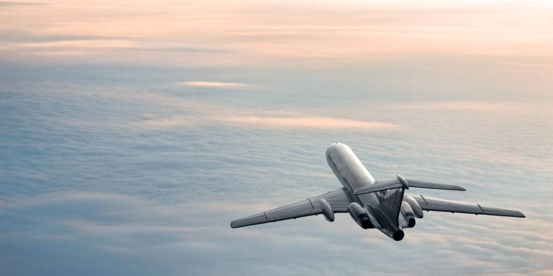 Vueling lanza megaoferta para volar en verano: billetes a 10,99 euros