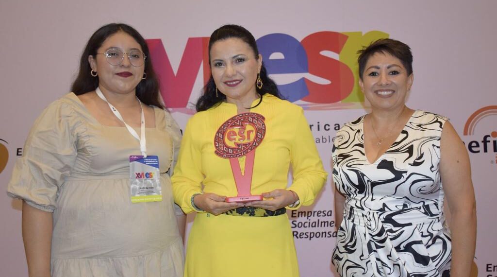 Distinguen a empresa del Caribe Mexicano como líder en responsabilidad social