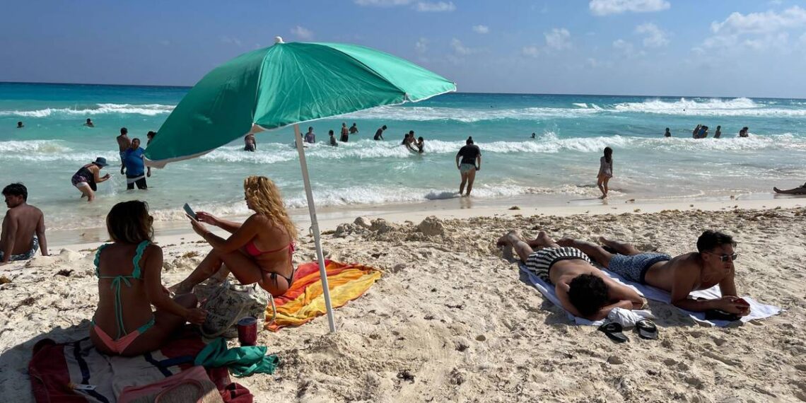 ofertas y descuentos en viajes, boletos de avión y hoteles