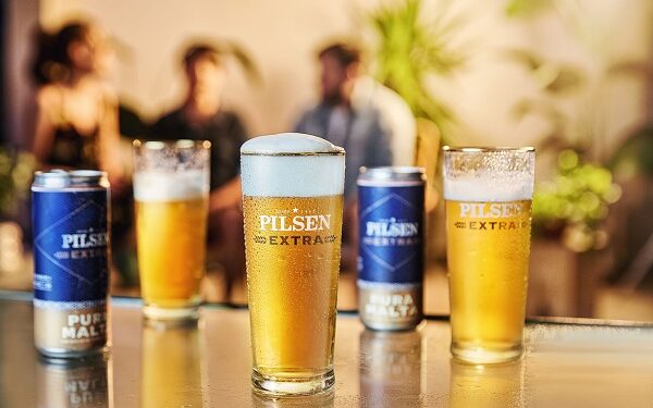 Grey presenta el botón que te avisa que ya estás listo para disfrutar para una cerveza Pilsen Extra