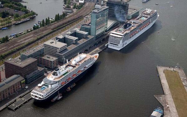 Países Bajos: Ámsterdam prohíbe cruceros para reducir número de turistas y contaminación