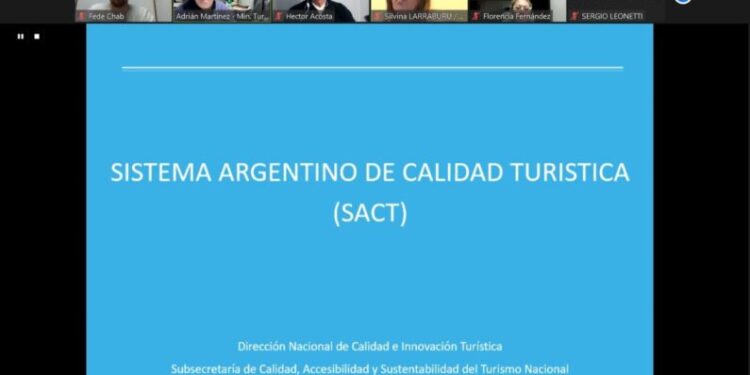 CAM realizó su tercer conversatorio del año sobre turismo