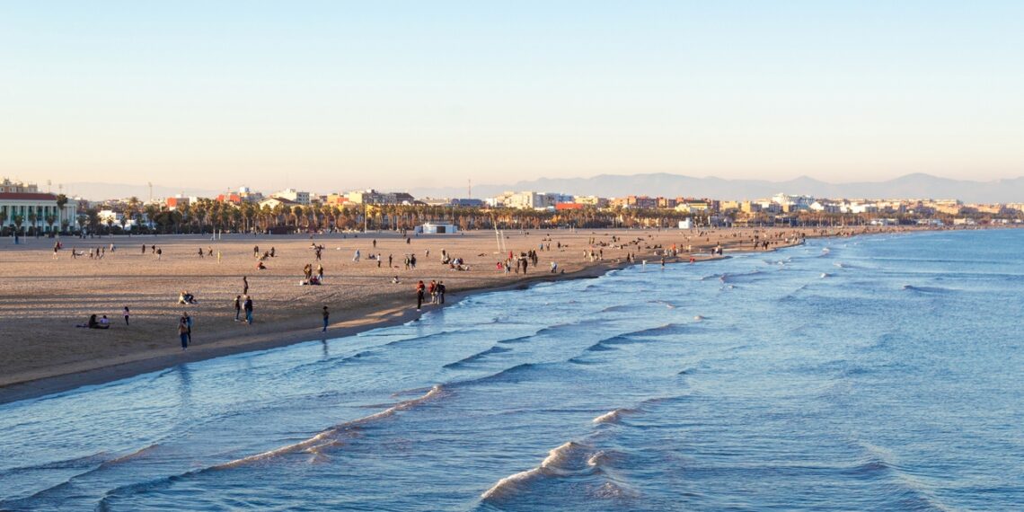 Las 6 playas menos masificadas de la Comunidad Valenciana