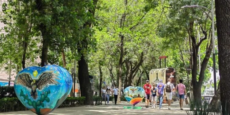 Presume Guanajuato su oferta turística y eventos en la capital del país
