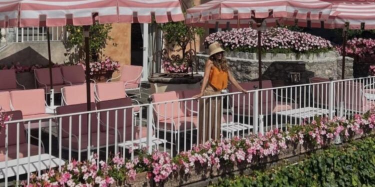 El impresionante palacio en el que los Lewandowski se hospedaron en Italia