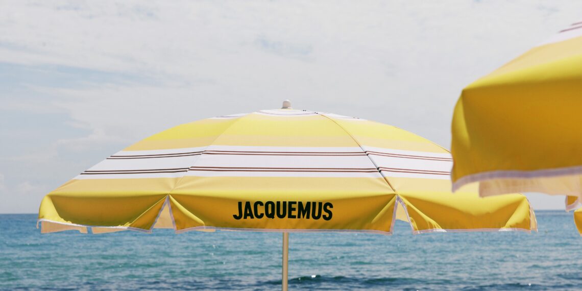 Beach clubs para amantes de la moda: de Dior a Jacquemus pasando por Fendi y Dolce&Gabbana
