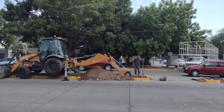 Colocarán semáforos nuevos en 20 en cruceros de la ciudad de Los Mochis