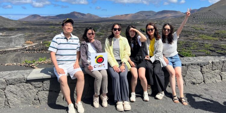 Lanzarote promociona su oferta turística en Corea del Sur y Estados Unidos