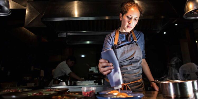 Marsia Taha, la chef de comida boliviana es revelación de América Latina