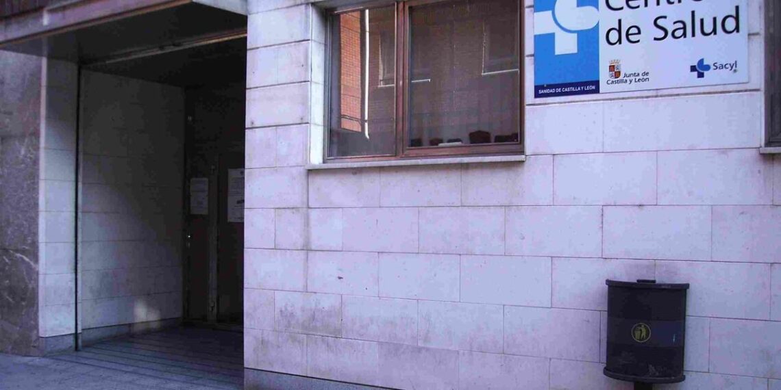 Los centros de salud de Palomera y Crucero, «en situación de emergencia»