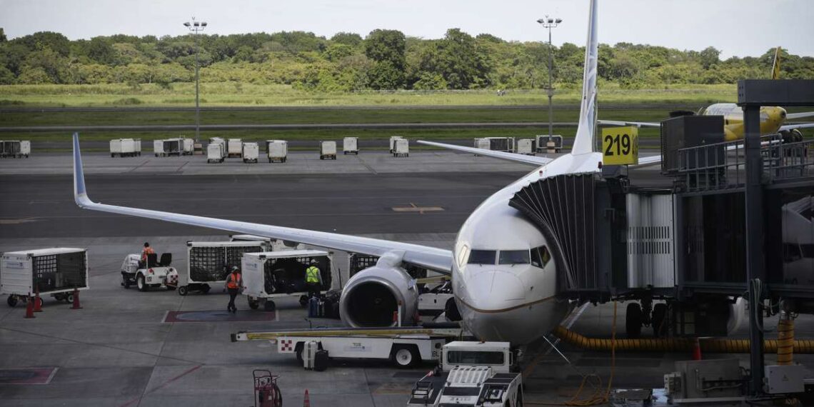 Manta vuelve a ser el tercer aeropuerto de Ecuador en tener vuelos internacionales