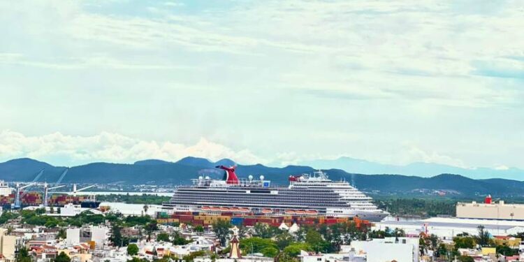 Van 83 cruceros turísticos que han llegado a Mazatlán en este año: Sectur