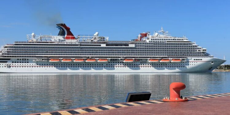 En julio sólo se registrarán cinco arribos de cruceros internacionales a Puerto Vallarta