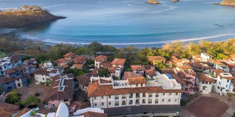 Centro de playa en Costa Rica que redefine el estilo de vida