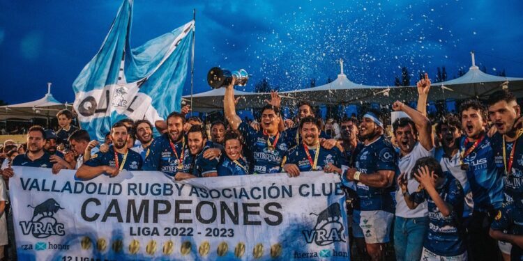 ¡Calcetines fashion, disfraces en los viajes y prohibición de gorras! Las reglas internas del VRAC campeón
|
Relevo