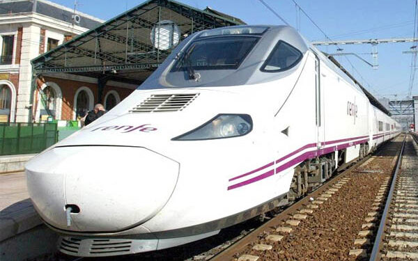 Las obras en la línea de alta velocidad afectan a los servicios de tren entre Cádiz y Madrid