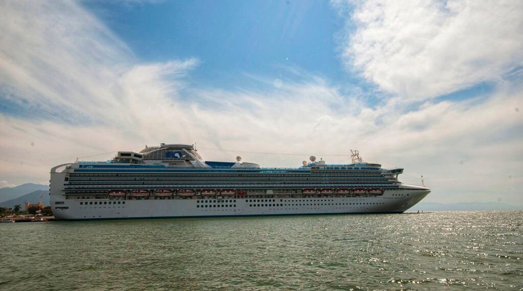 Aumenta la llegada de cruceros en Puerto Vallarta