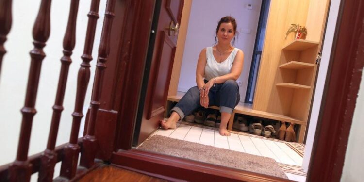 Dos vizcainas realizan 25 viajes por 160 euros