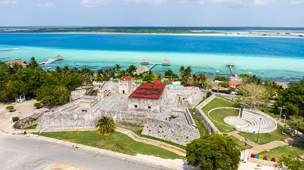 Expo Bacalar 2023, el pretexto perfecto para descubrir la Laguna de los Siete Colores