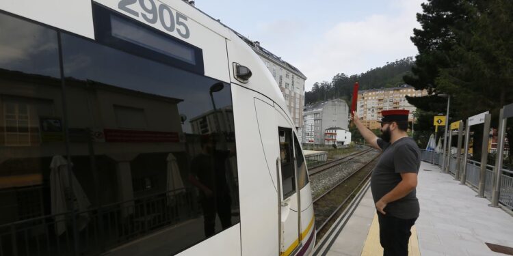 Viajes sin billete en tren por A Maria por falta de revisores